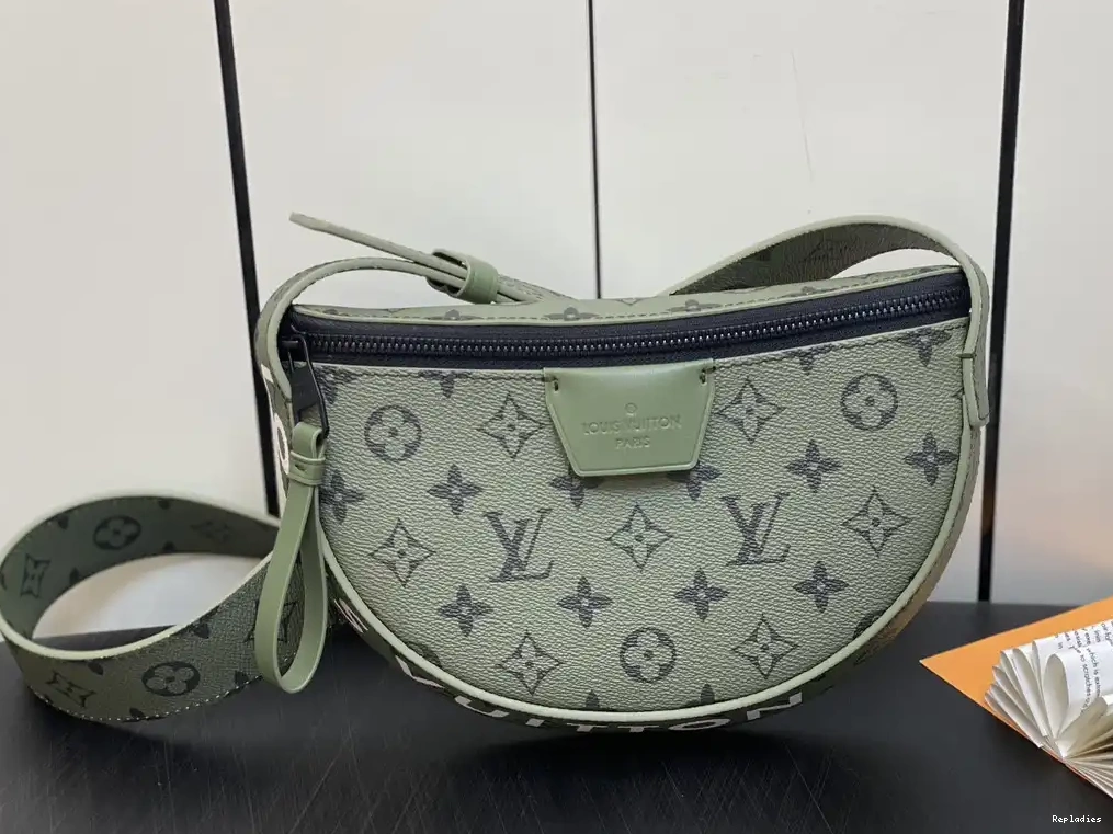 Cheap LOUIS Moon VUITTON Crossbody 0613